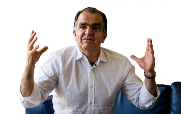 Óscar Iván Zuluaga aspira por segunda vez a la Presidencia de la República. FOTO: Julio César Herrera. 