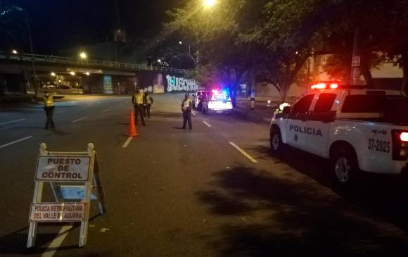 La Policía contó con 8.000 uniformados que realizaron controles en diferentes partes de la región buscando que se cumpliera con las medidas de confinamiento preventivo. FOTO CORTESÍA POLICÍA