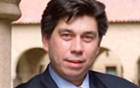 Daniel Coronell sale de Univisión, donde era desde hace 10 años el presidente de la decisión de noticias