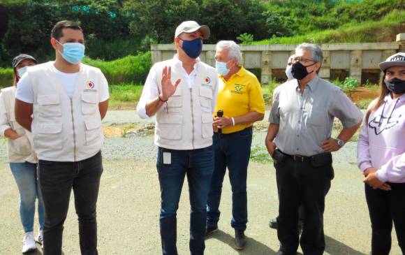 Aspectos de la visita ayer de la Contraloría para inspeccionar el estado del proyecto. FOTO cortesía veeduría cívica 