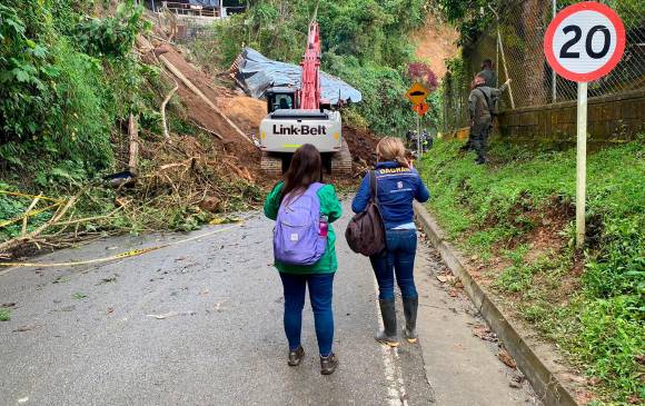 El derrumbe en Buriticá tiene tapada la vía de acceso al pueblo. Foto: Cortesía. 