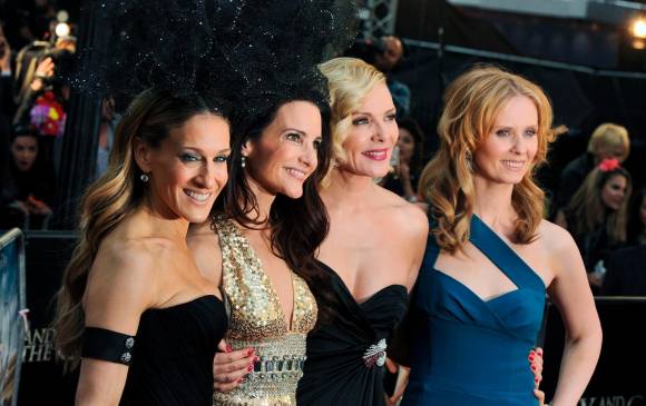 Sarah Jessica Parker, Kristin Davis, Kim Cattrall y Cynthia Nixon, el elenco original de la serie que ahora volverá a HBO. FOTO Efe