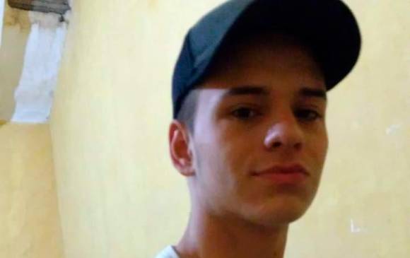Andrés Felipe Obando desapareció hace 15 días. Fue visto por última vez en el barrio Moravia de Medellín. FOTO: CORTESÍA.
