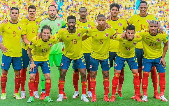 La selección Colombia está en zona de repechaje con 15 puntos. Foto @FCFSeleccionCol