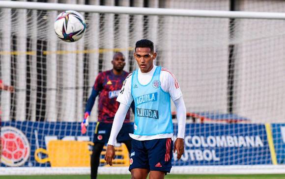 Homer Martínez fue uno de los jugadores que habló con la prensa sobre su experiencia en el microciclo de entrenamientos con la selección Colombia. FOTO CORTESÍA FCF