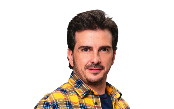 Carlos Camacho ya suma 30 años en la pantalla chica. FOTO Cortesía Canal RCN.