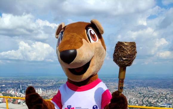Pana, la mascota de los Primeros Juegos Panamericanos Júnior, recorrerá varios lugares de Cali y el Valle del Cauca llevando el fuego Olímpico.