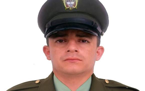 El uniformado víctima del ataque respondía al nombre de Edison Ferney Parra. FOTO: CORTESÍA.