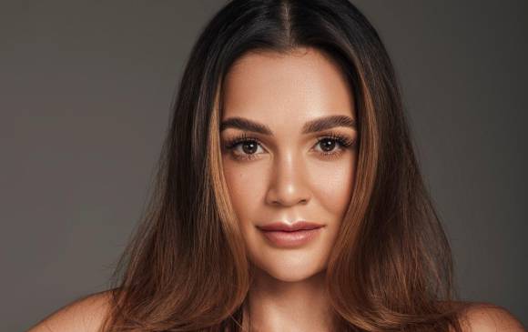 Lina Tejeiro interpreta a Carolina, una bailarina erótica, en la nueva comedia de Dago García, que está en la cartelera de cines. FOTO CORTESÍA.