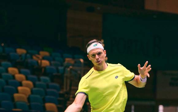 Alejandro González, de 33 años, empezó en el tenis desde los 5. Habla inglés, portugués e italiano. FOTO cortesía andrés alvarado