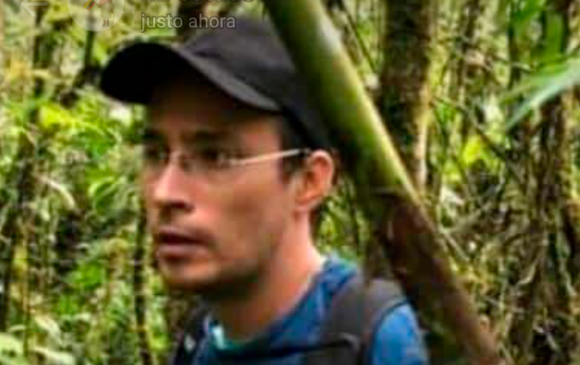 Sebastián fue visto por última vez tomando el sendero que conecta a los municipios de Envigado y El Retiro, el pasado lunes 17 de mayo. FOTO CORTESÍA