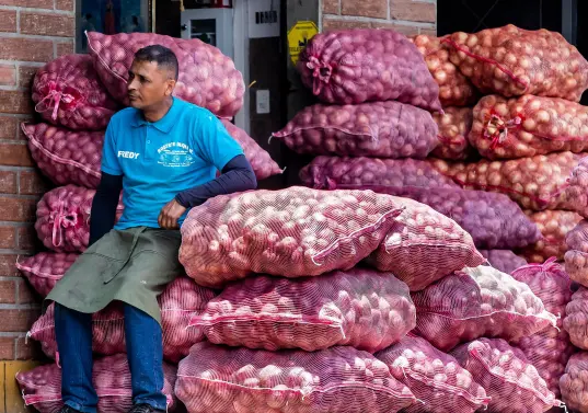 La inflación en Colombia habría vuelto a acelerarse en abril de 2026, impulsada principalmente por el aumento en alimentos, servicios y tarifas reguladas, según estimaciones de Grupo Cibest. FOTO EL COLOMBIANO