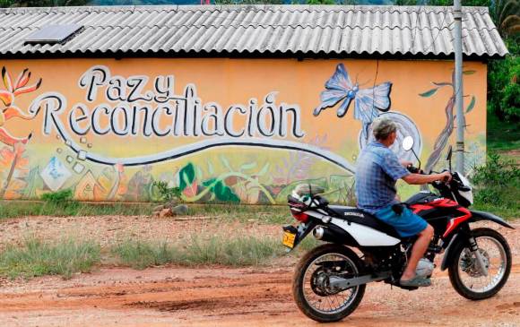 Con los acuerdos de paz llegó el “Baby Boom”: los hijos de los excombatientes transformaron las apuestas de los espacios de reincorporación. FOTO: EFE.