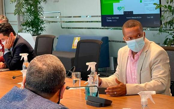El Personero de Medellín, tras una reunión, anunció una vigilancia de su dependencia a varios procesos de EPM, entre ellos el gobierno corporativo e Hidroituango. FOTO CORTESÍA