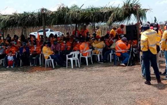 El fin de semana trabajadores del carbón participaron en plantones en las minas de Cesar. FOTO cortesía