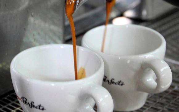 El Presidente Duque se comprometió que el café, el azúcar, la sala y el chocolate mantengan el IVA que actualmente tiene. FOTO