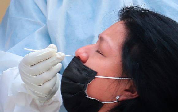 El mundo superó los 100 millones de casos de covid-19. Foto EFE