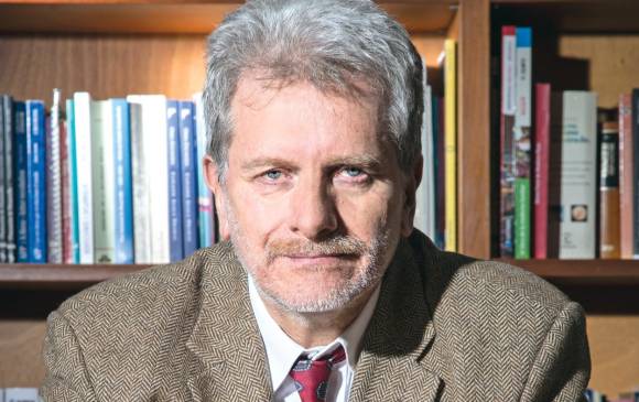 Según Santiago Montenegro, presidente de Asofondos, debido al envejecimiento de la población, la relación entre trabajadores activos y adultos mayores va a seguir cayendo. Foto: Cortesía Asofondos
