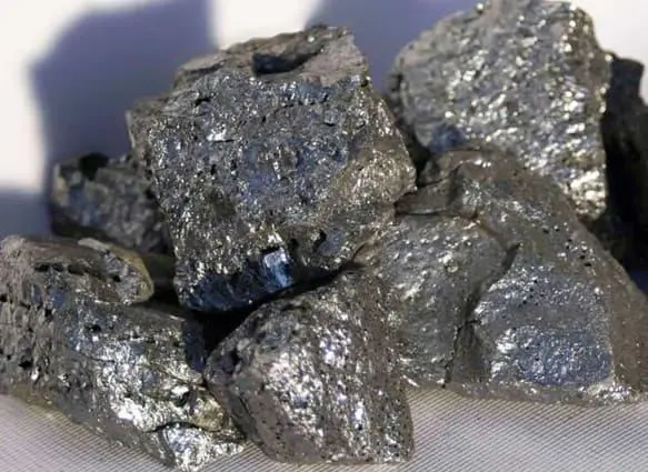 Cargamentos de estaño incautados evidencian cómo este mineral se ha convertido en una de las principales fuentes de financiación ilegal en zonas con débil presencia estatal. FOTO: TELOS WORLD.