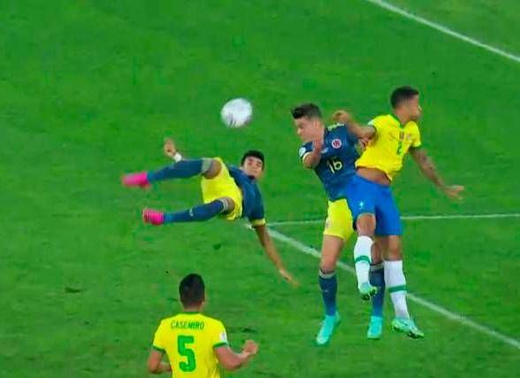 El atacante de la Selección Colombia hizó el mejor gol de la Copa América 2021, frente a Brasil. Su anotación fue nominada al premio Puskas de la Fifa el año anterior FOTO getty