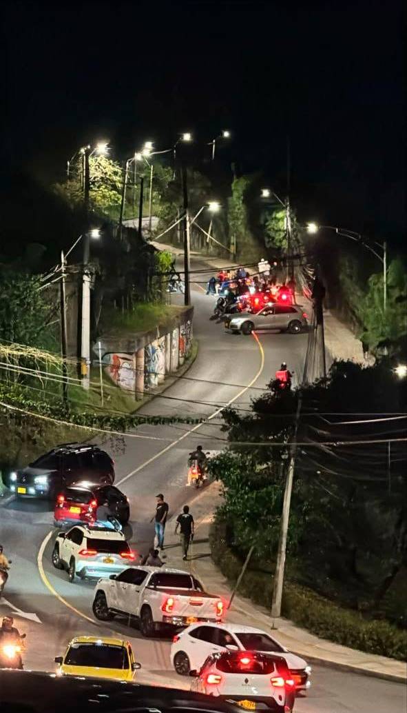 Por cuestiones de seguridad, la Secretaría de Movilidad indicó que hay cierre preventivo de Calle 19A con Carrera 27 y Calle 29 con Carrera 30 en el sector de Loreto. FOTO: CORTESÍA
