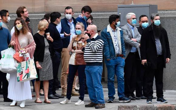 En algunas ciudades de Australia hay confinamientos vigentes para contrarrestar el avance de la variante delta del coronavirus. Foto: EFE.