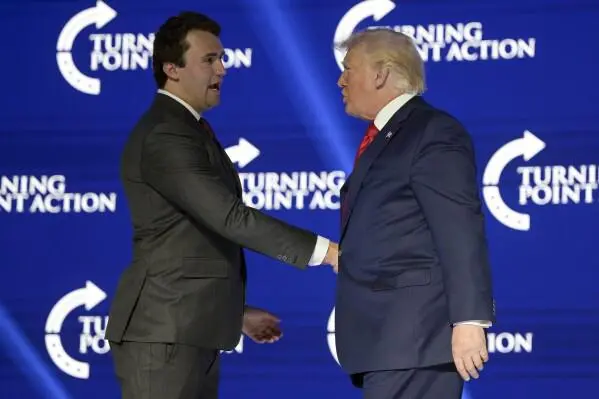 “No se metan con Estados Unidos”: los mensajes que había enviado Charlie Kirk a Petro por vuelos de migrantes hacia Colombia