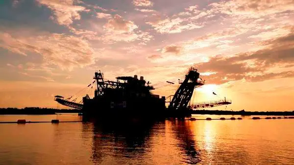 La operación aluvial de Mineros en el Bajo Cauca le permitió extraer 89.777 onzas de oro en 2025. FOTO cortesía Mineros