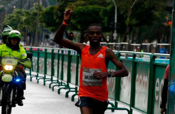 Daniel Muindi, una de las figuras del Maratón de Medellín. FOTO Runningcolombia.com
