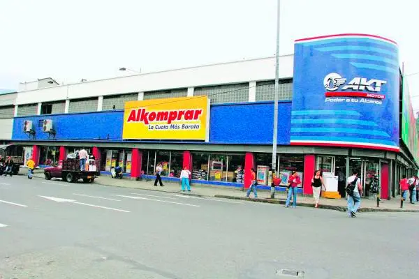 Alkomprar, con presencia en más de 930 municipios, busca fortalecer su equipo durante la temporada de fin de año con nuevas contrataciones.