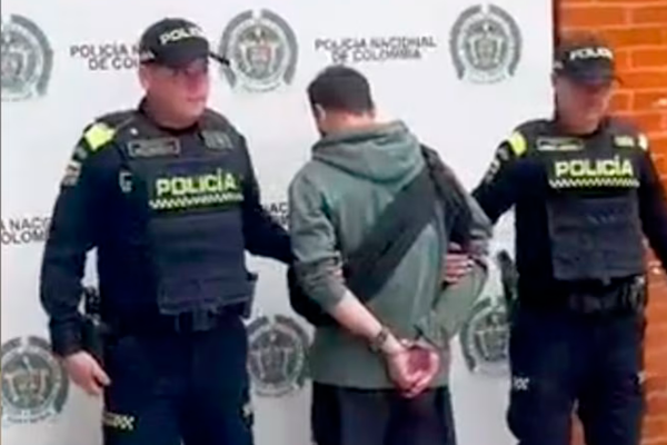 El sujeto fue presentado este martes por las autoridades, quienes lo mantienen en custodia. FOTO: ARCHIVO PARTICULAR