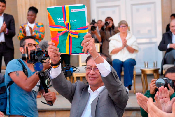 Además de la salud, el presidente Gustavo Petro tiene seis reformas pendientes en el Congreso. No obstante, todo parece indicar que algunos no van a ver la luz, al menos, hasta que pasen las elecciones regionales del próximo 29 de octubre. FOTO: PRESIDENCIA