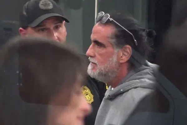Álex Saab fue trasladado a Estados Unidos en un avión Gulfstream y escoltado por agentes de la DEA tras su deportación desde Venezuela. FOTO: Redes sociales.