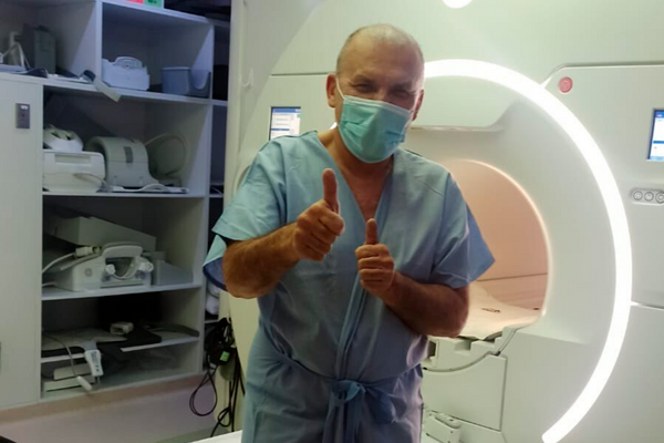 En octubre pasado, tras un chequeo de rutina, a Barreras le descubrieron un cáncer en el tracto digestivo. El congresista reveló esta semana que “el tumor ha disminuido en un 90%”. FOTO: TWITTER