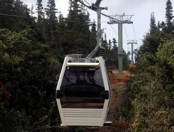 La Línea L del Metrocable apoya la actividad turística de la reserva natural Arvi. FOTO: JULIO CÉSAR HERRERA