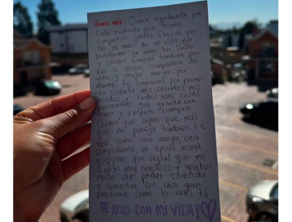 La carta que le entregó Kevin Bocanegra a Jois Ramírez. FOTO: Instagram @JOISRAMIREZ08