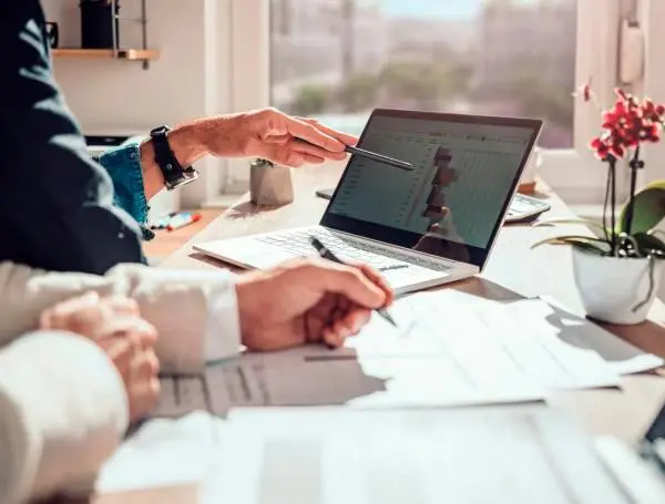 Capacitarse con el Sena es una oportunidad para crecer y acceder a mejores empleos. FOTO: iStock