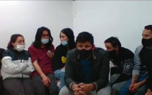 En la foto están 10 de los 13 capturados que ya fueron imputados en audiencia. FOTO: Cortesía.