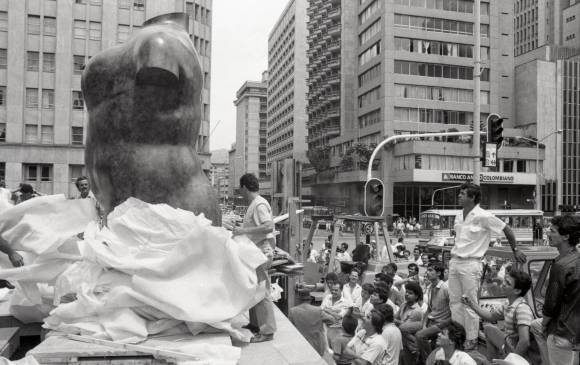 Torso de mujer es el nombre de la escultura, pero se conoce por todos como La Gorda de Botero. Foto: Archivo El Colombiano