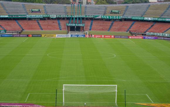 Este es el estado actual del gramado del máximo escenario deportivo de Medellín. FOTO Juan Antonio Sánchez