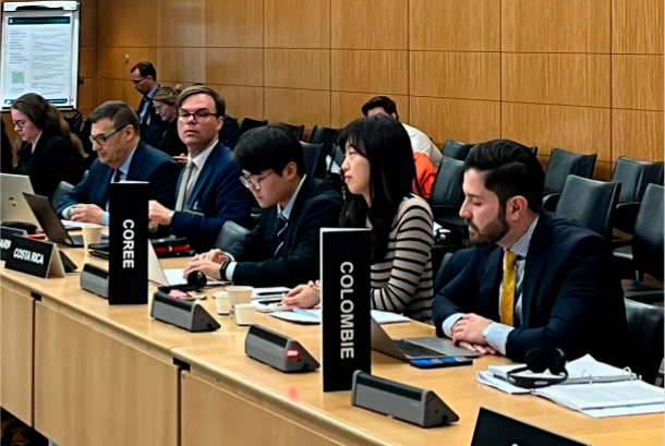 En París, Francia, se presentó el tercer informe post acceso de Colombia ante el Comité de Empleo, Trabajo y Asuntos Sociales de la Ocde. FOTO cortesía
