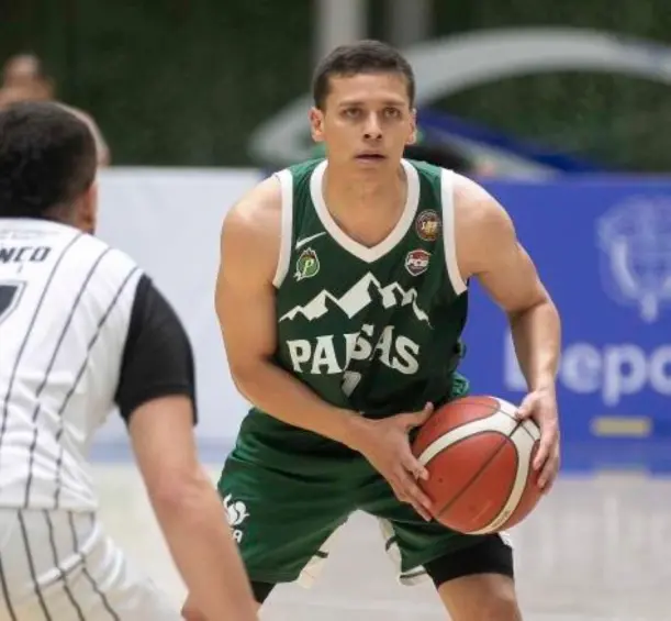 Hansel Atencia es uno de los jugadores destacados de Paisas en la serie semifinal ante Carebbean. FOTO esneyder gutiérrez 
