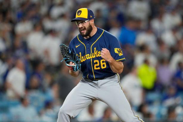 Aaron Ashby, una de las figuras de los Cerveceros de Milwaukee. FOTO: X Brewers