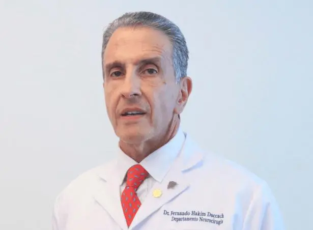 Atentado a Miguel Uribe | Este es el neurocirujano que coordinará la operación, ¿cuál es su experiencia?