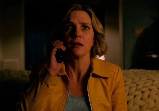 Rhea Seahorn es la protagonista de <i>Pluribus</i>. FOTO Cortesía Apple TV+