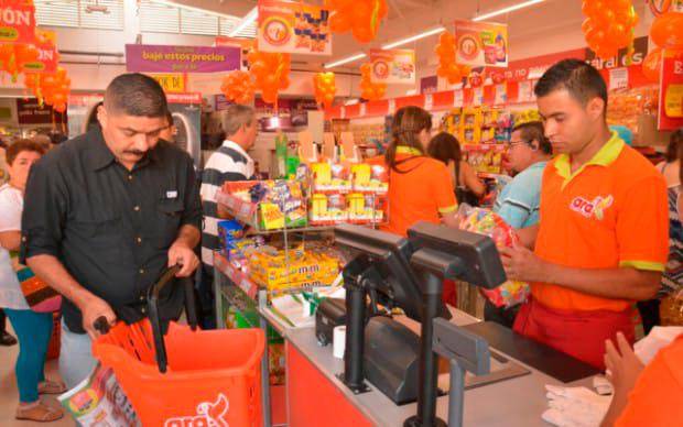 Tiendas Ara contratará personal directamente para sus tiendas y centros logísticos en el Valle de Aburrá. FOTO: CORTESÍA
