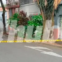 Fotos | Asesinaron a una mujer en plena calle de Prado Centro, en Medellín