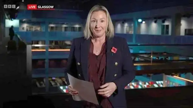 Zoe Kleinman, editora de tecnología de la BBC, habló abiertamente sobre su episodio de “niebla mental” en directo. FOTO: tomada de BBC. 