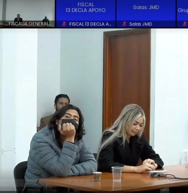 A la izquierda, Nicolás Petro con un tapabocas negro; a la derecha, Day Vásquez, su empareja. FOTO: COLPRENSA