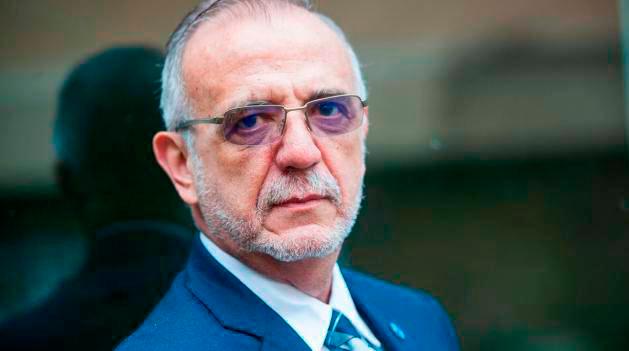 El ministro de Defensa, Iván Velásquez, pidió que se acelere la creación del mecanismo de verificación del cese al fuego bilateral. FOTO: TWITTER